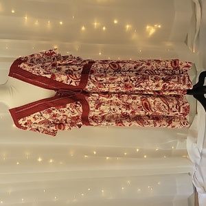 Torrid Red and cream flutter sleeve dress with crochet trim size 5X